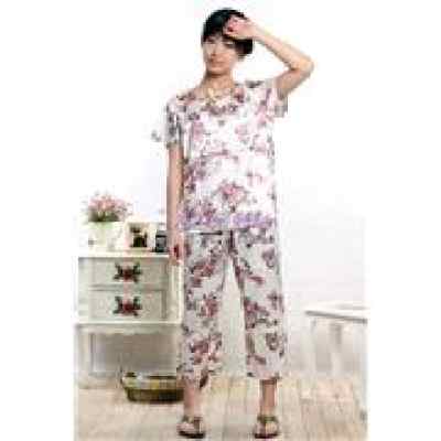 攜手共贏，共繪夏裝新篇章——2011新款夏裝絲綢系列，誠邀服裝批發(fā)零售商合作