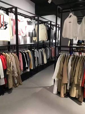 35000件品牌服裝低至5元！大興大型倉庫特賣引爆服裝批發熱潮